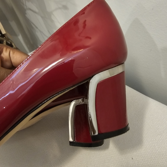 Vaneli Dark Red Patent Comfort Women's Block Heel Courts - US 9 - Picture 5 of 13